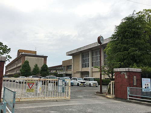 佐賀市立鍋島中学校 写真