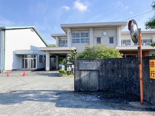 鳥栖市立基里小学校
