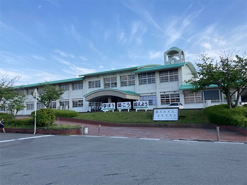 鳥栖市立基里中学校