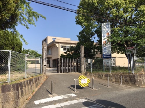 上峰町立上峰小学校