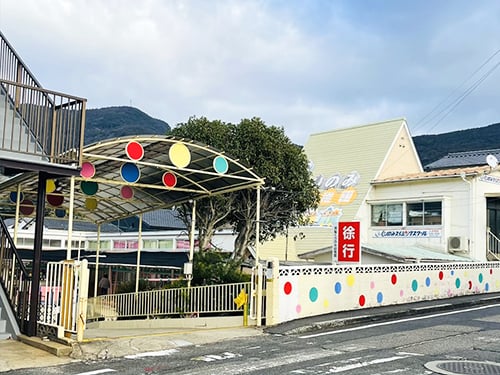 黒髪くりのみ幼稚園