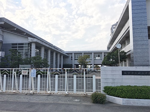 佐賀市立城西中学校