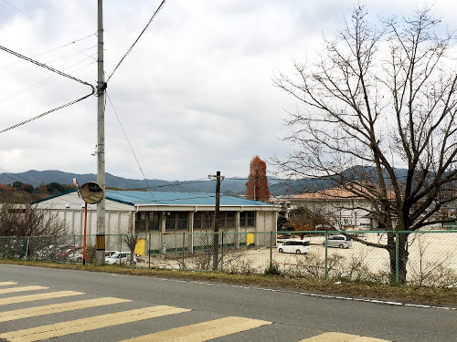 久留米市立上津小学校 写真