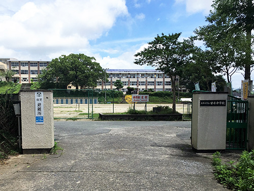 大牟田市立甘木中学校 写真